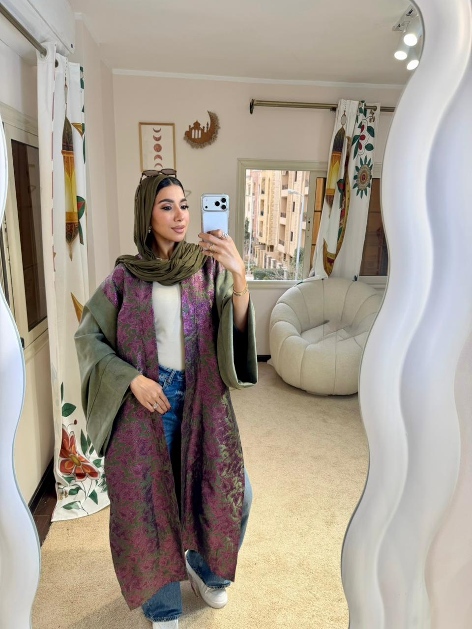 Shimmer Abaya