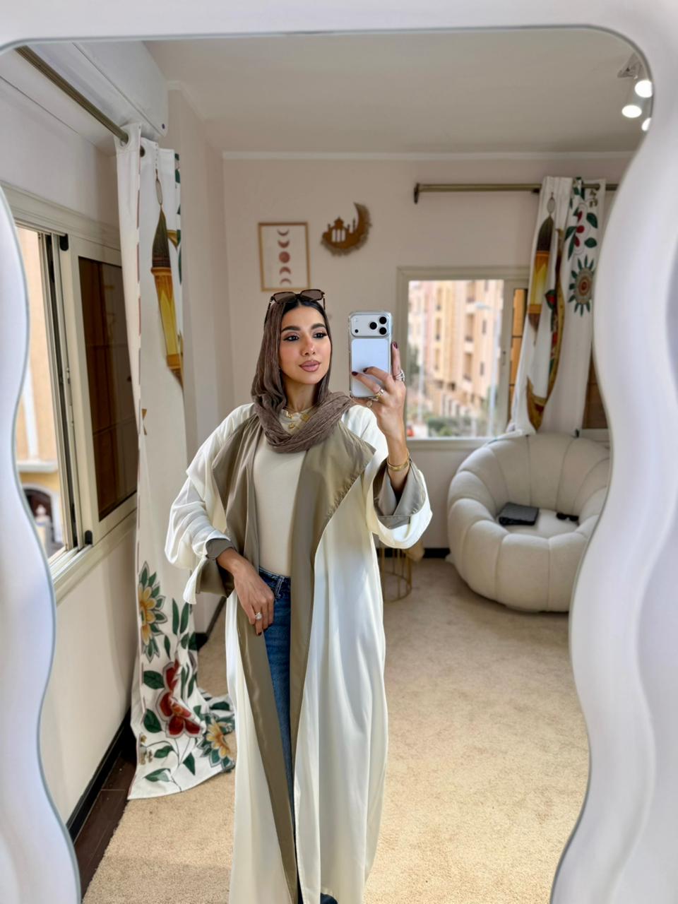 Crepe Abaya offwhite